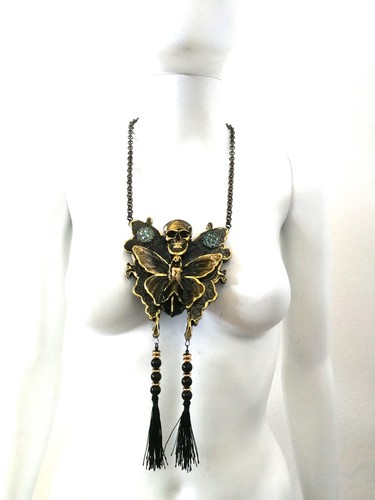 Gioiello Art Deco Nouveau Collana Pendaglio Bigiotteria Falena Farfalla Teschio - Picture 3 of 24