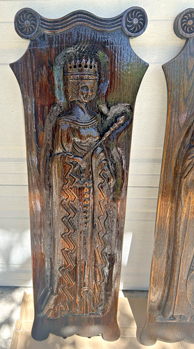 Oak Wood King And Queen Large Wall Hanging Plaques, MCM, Mid Century - 42”x13.5” - Picture 3 of 12