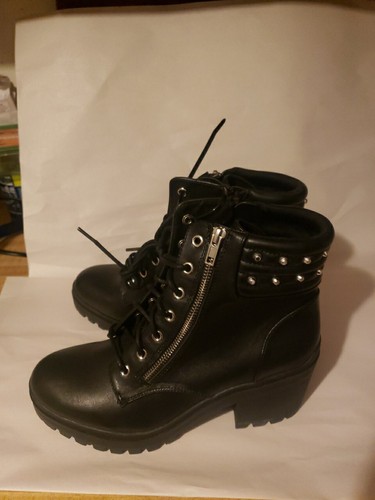 No Boundaries Women's Zip Accent Studded Hiker Boots Size 11 Memory Foam New - Picture 4 of 6