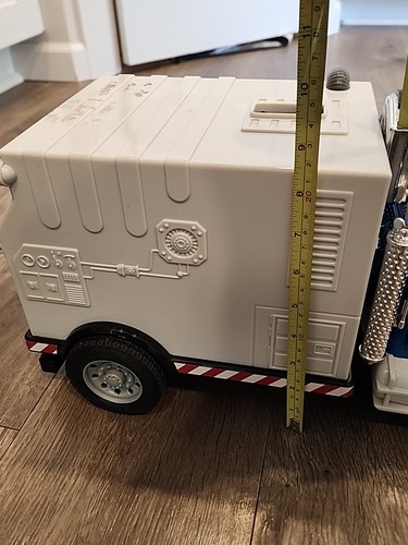 Driven By Battat STREET SWEEPER TRUCK Working Lights Horns EXCELLENT CONDITION - Picture 18 of 18