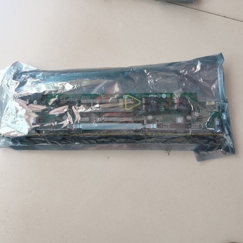 07JN61 FOR DELL PowerEdge R730XD Server 18 1.8-inch Hard Disk Backplanes - Picture 2 of 2