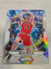 2024-25 Panini Prizm Basketball Kaleidoscopic Silver Prizm #27 Matas Buzelis