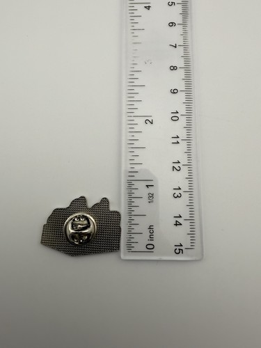 Mitchell Corn Palace South Dakota Enamel Lapel Pin - Picture 5 of 6