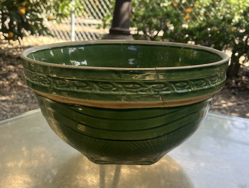 Antique McCoy Sunburst Crock Large Bowl Green Yellow Ware, 11 5/8" diameter - Picture 2 of 8