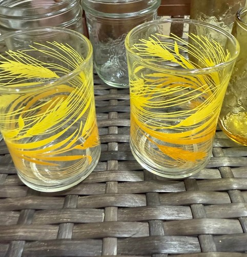 4 Stück Vintage Becher gelb Anker Hocking - 2- klar n gelb Vintage Becher je 4" - Bild 3 von 4