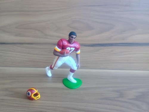 Figura abierta NFL Kenner Gerald Riggs Washington Redskins 1990 alineación inicial - Imagen 1 de 2