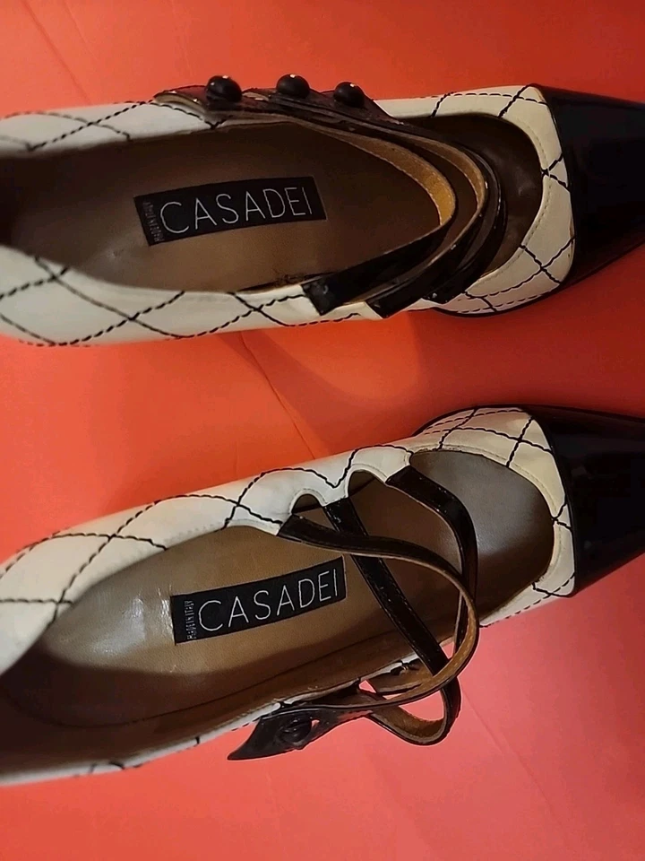 Vintage 1980s Casadei Leather White & Black Pumps Size 5-5 1/2 N/M NWT 3 1/2 HH - Image 4 of 4