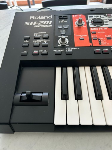 Roland SH201 - Bild 2 von 10