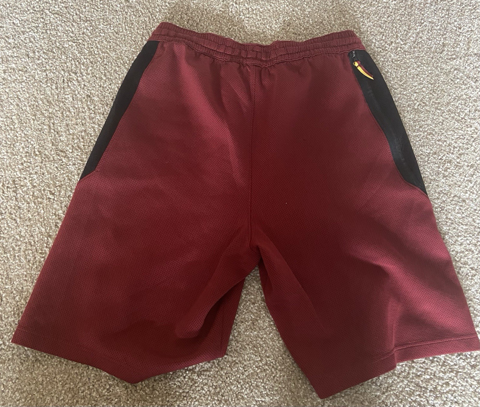 Picture 2 of 4