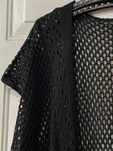 NWT Do everything in Love One Size Crochet Black Open Cardigan Knee Length - Picture 3 of 8