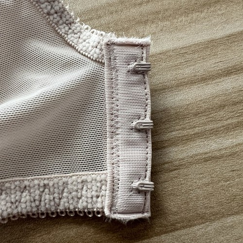 Bali BH 38G Satin Tracings Bügel Minimizer Jacquard 3562 Nude Rose NEUWERTIG - Bild 11 von 18