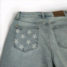 Judy Blue Mid Rise Star Pocket Cuffed Boyfriend Jeans 3 / 26 New JB88723