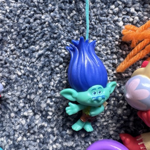 Trolls Keychain Bagclip Toy Bundle Poppy Rainbow And Others Dreamworks - Picture 3 of 6