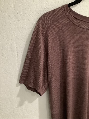 Lululemon Metal Vent Tech Short Sleeve 2.0 Red Dust / Arctic Plum Größe M - Bild 8 von 11