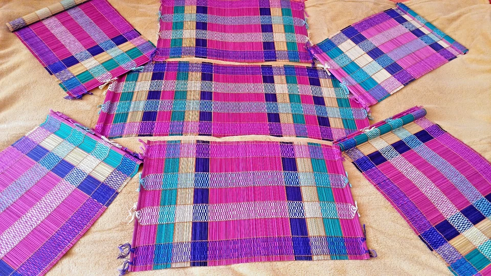 Vintage Set of 7 Bamboo Multicolor Placemats Oriental Table Mats - Image 3 of 4