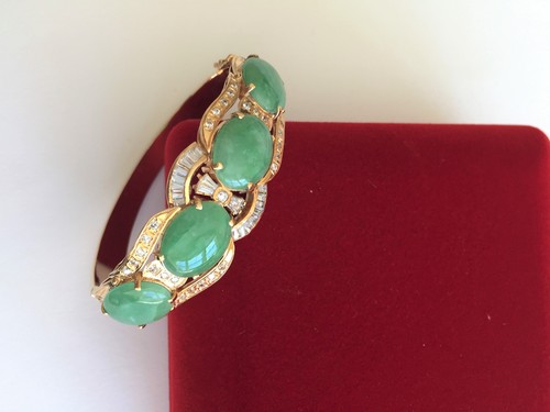 14K Solid Gold Oval Green Jade Hinged Womenss Bangle Bracelet 53 x 47 mm - B156 - Picture 12 of 12