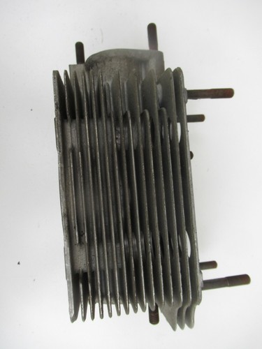 Porsche 911/914-6 Cylinder Head 9011043062R K 1819d date stamped 2/70 - Picture 4 of 10