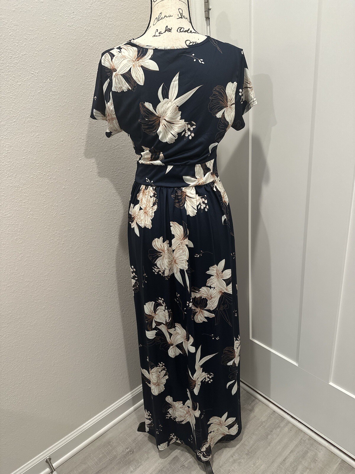 OUGES Dress Navy Blue Large Pre-owned - image 2