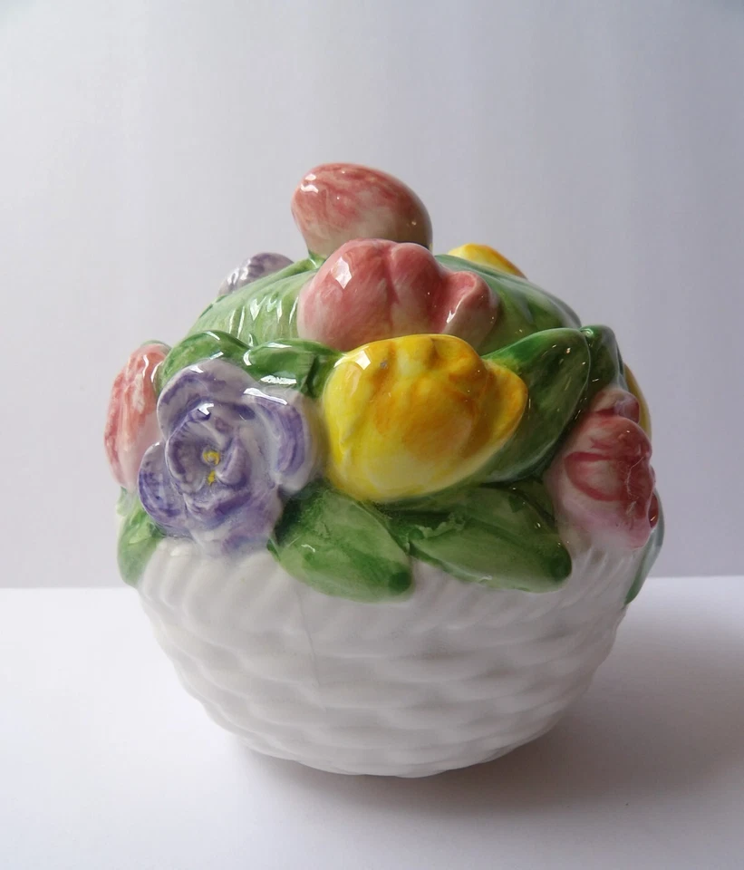 Otagiri Ceramic Jam Pot/Sugar Bowl Spring Flowers (no spoon) - Image 3 of 4