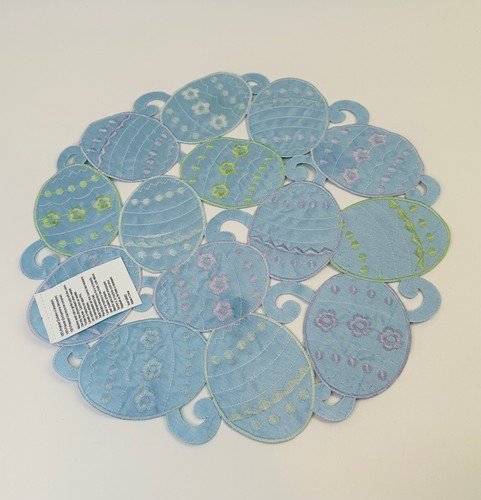 4 Polyester Fabric Easter Egg Cutout Blue Placemats 14.5" Round - Picture 12 of 14