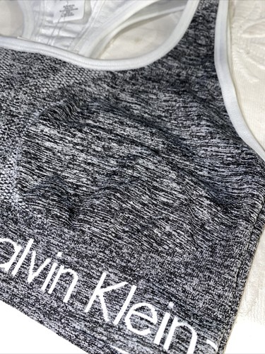 Calvin Klein Sports Bra- Heather Gray &White Size Medium PFYT1051 SUPER CUTE! - Picture 3 of 9
