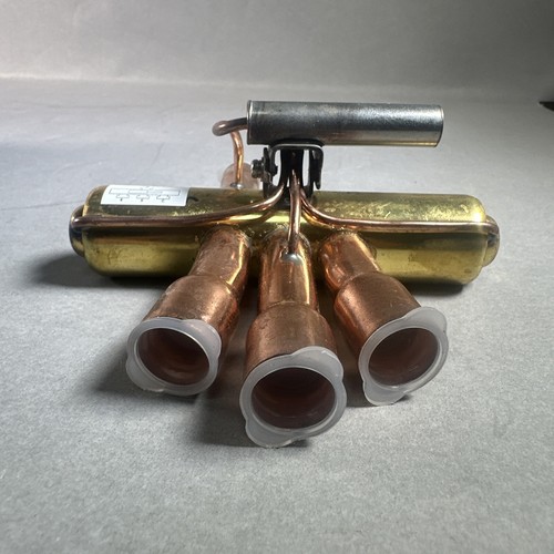 Ranco V3-410080-770 Reversing Valve 5/8" Suction X 1/2" High Side 1 to 2.8 Ton C - Picture 8 of 18