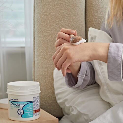 Zeroderma Zeroderm Ointment 500g - 3In1 Emollient, Bath Additive and Soap - Picture 4 of 4