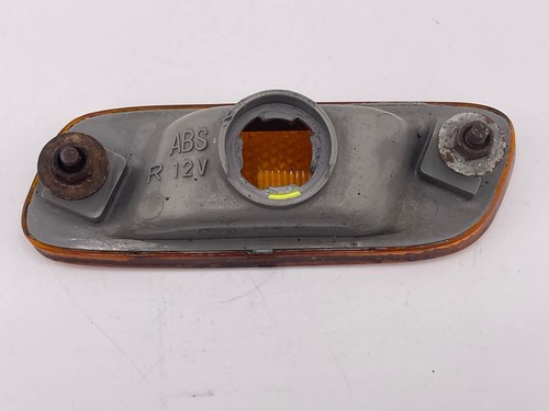 92-00 LEXUS SC400 SC300 FRONT SIDE MARKER LIGHT OEM (PAIR) LEFT & RIGHT SIDE OE - Picture 4 of 7