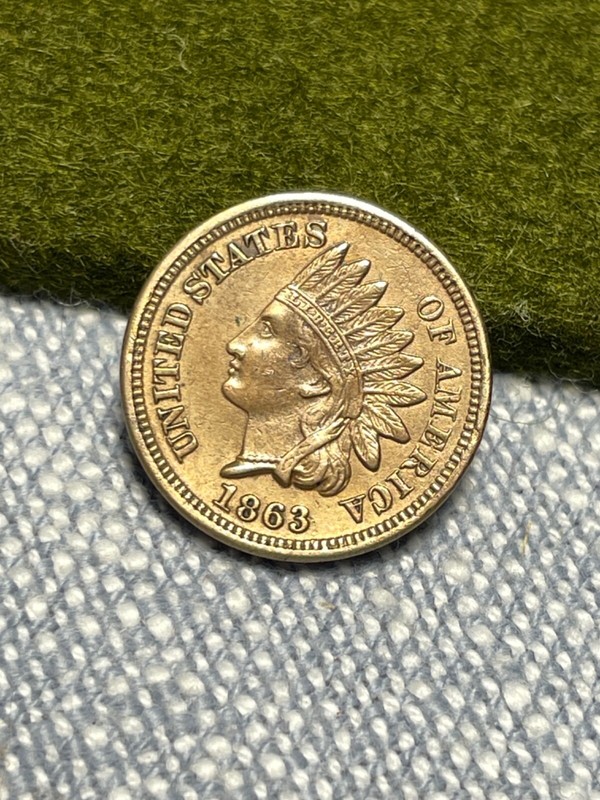 (#101275) Indian Head Cent: 1863.  AU+. See video.  Tons of luster.