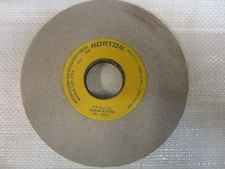 NORTON DISK GRINDING WHEEL 32A60-K5VBE  6 X ½ X 1 ¼ - NOS 