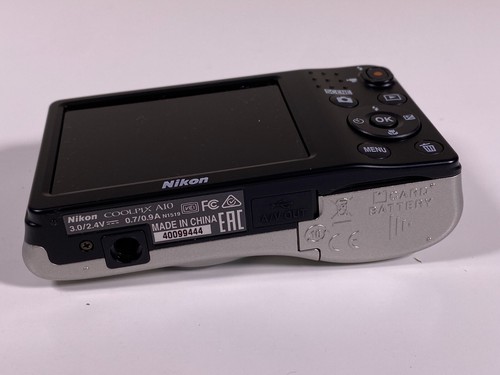 Nikon Coolpix A10 Digital Camera 16.1MP with 16GB Memory Card - Boxed Tested VGC - Picture 8 of 19