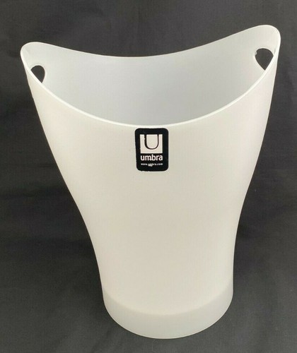 Umbra Garbino -Karim Rashid Wastebasket/Trash Can, 2 1/2 Gal.-Matte Blk/Pk/Wht. - Picture 3 of 16