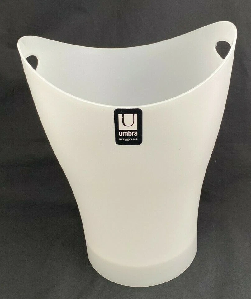 Umbra Garbino -Karim Rashid Basura/Bote, 2 1/2 Gal.-Mate Negro/Paquete/Wht. Foto 3 de 4