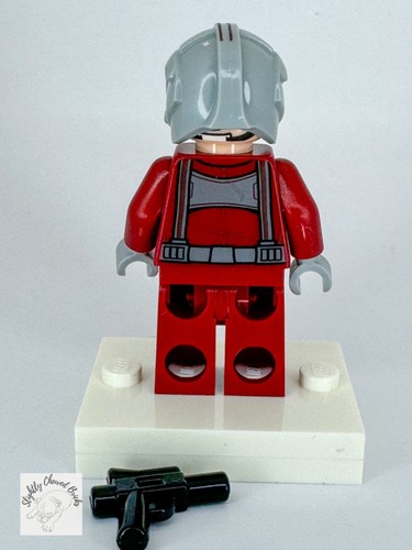 Lego Star Wars T-16 Skyhopper Pilot Minifigure sw1073 (75265, T-16 vs Bantha) - Picture 2 of 3