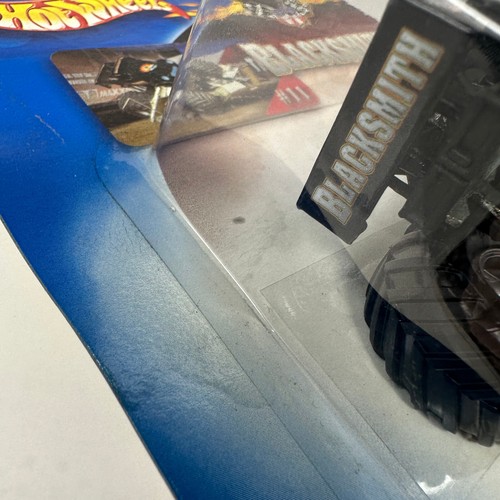 Hot Wheels Monster Jam Trucks Blacksmith Mattel 2002 **BOX DAMAGE READ ALL - 第 7/9 張圖片