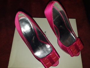 carvela pink shoes
