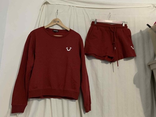 true religion brand jeans red sweater/short size m (18BB) - Picture 1 of 10