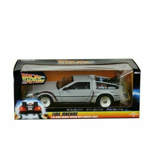 Maquette Maquette DeLorean Retour vers le futur III - 1/24 - AOSHIMA 05918