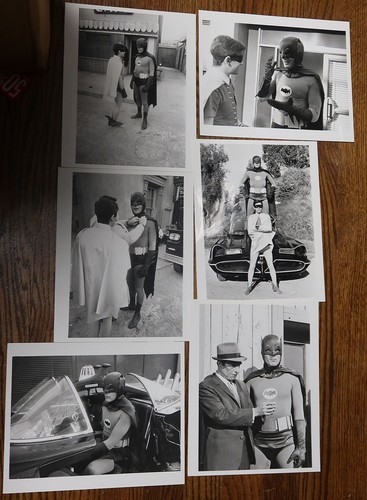 17 FOTO INÉDITA~BATMAN,ROBIN Adam West-BATMOBILE-'66 detrás de escena` - Imagen 1 de 3