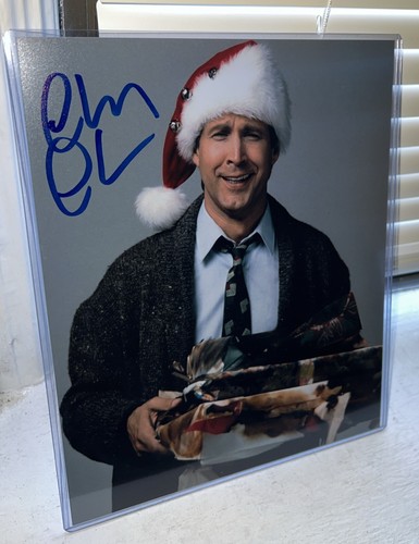 Autogramm Chevy Chase 10x8 Weihnachten Urlaub Foto Pose #1