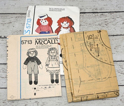 McCall’s 5713 Raggedy Ann & Andy mit Transfer zum Sticken ungeschnitten, 1977 - Bild 2 von 3