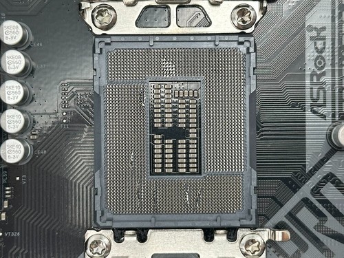 ASRock B660M Pro RS LGA 1700 MicroATX Intel Motherboard (READ/FOR PARTS) - Afbeelding 8 van 9