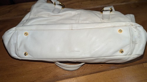 WILSONS LEATHER Vintage White Cream Purse Shoulder Bag Many Pockets, Zip Close - Picture 12 of 21