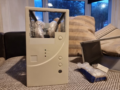 AT PC Computer case mid tower beige PSU 200W, chassis, retro NOS, brand new - Picture 1 of 12