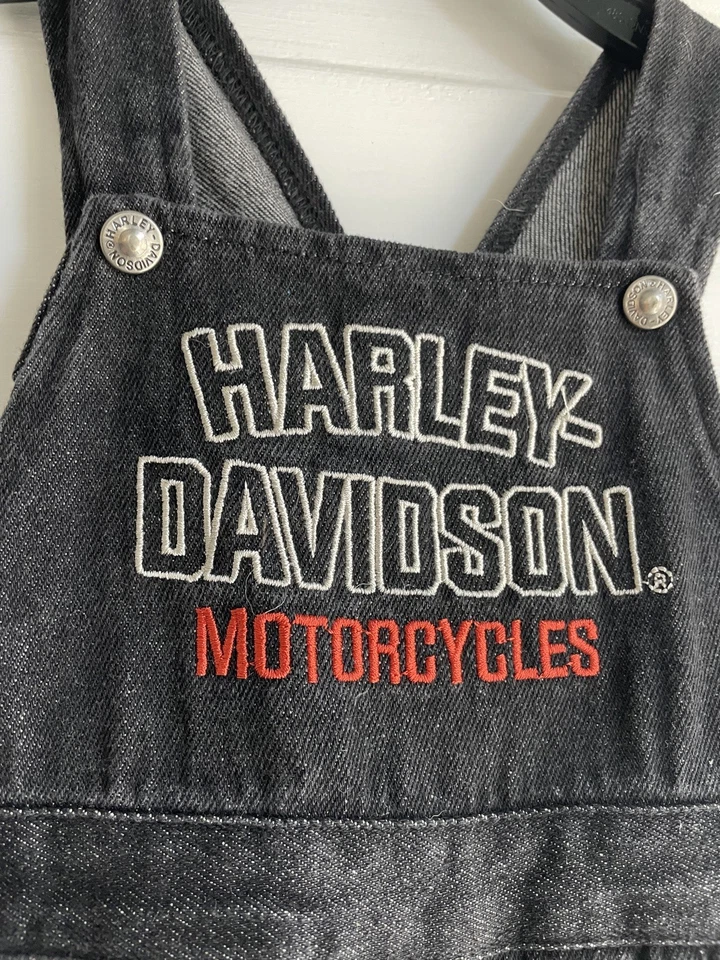 Macacão Harley Davidson motocicletas preto tamanho 12/18 meses virilha de pressão - Imagem 2 de 4
