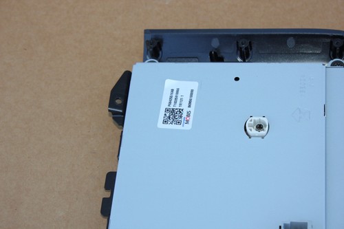 defect! 2020 2021 DODGE RAM 2500 3500 CENTER STRACK OEM DISPLAY WITH AC CONTROL - Picture 6 of 6