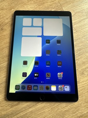 Buy Apple iPad Air (3rd Generation) 64GB, Wi-Fi, 10.5in