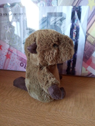 Jellycat London Nippit Beaver plush cuddly bean toy brown Jelly8476 - Picture 3 of 10