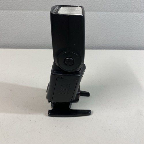 Canon Speedlite 430EX II Flash, Shoe Mount with case and stand - Picture 10 of 23