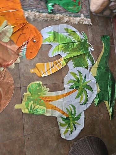 18 Pc Dinosaur Balloon Birthday Party Kit FREE SHIPPING - Picture 5 of 7